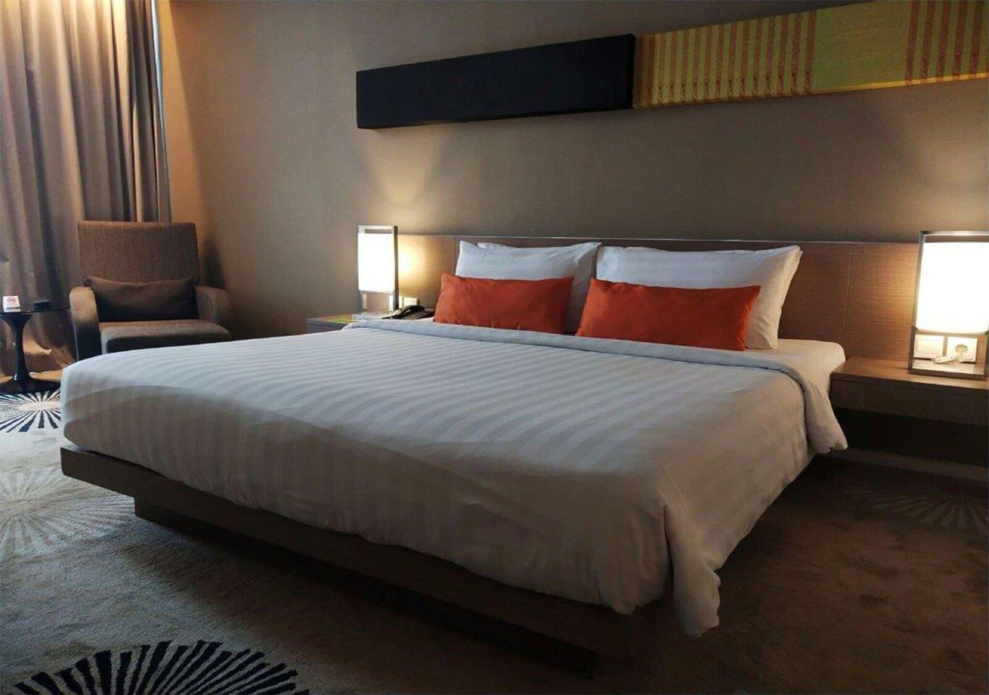 The Premiere Hotel פקאנבארו מראה חיצוני תמונה
