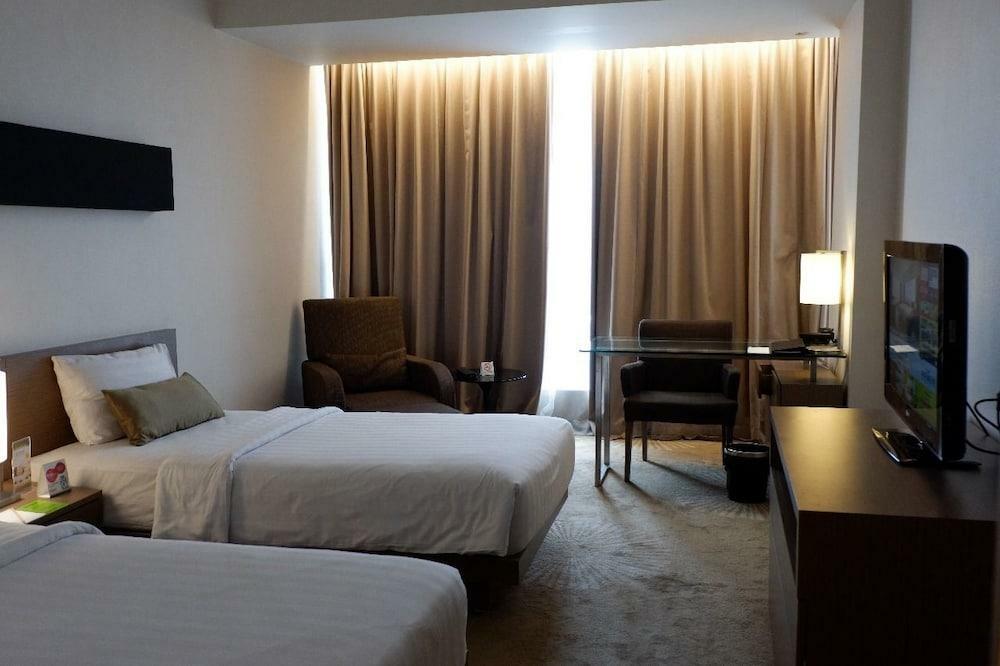 The Premiere Hotel פקאנבארו מראה חיצוני תמונה